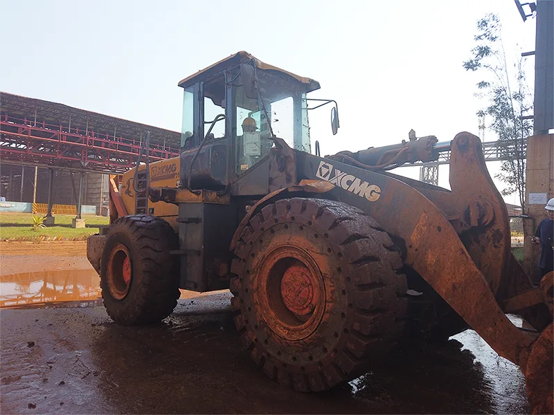 XCMG Loader used at the Roasting Ore Plant uses 23.5-25 Solid Tires